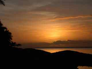 日出动画屏保-Fiji Sunset