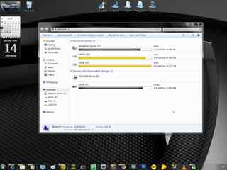 黑色简约电脑主题 -Black Se7en for Windows 7