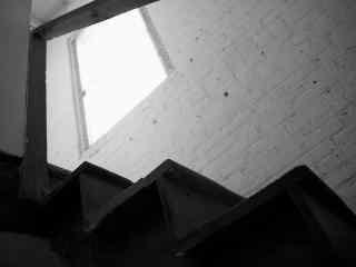 黑白楼梯壁纸