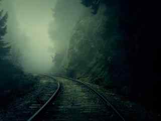 非主流高清壁纸之铁路迷雾