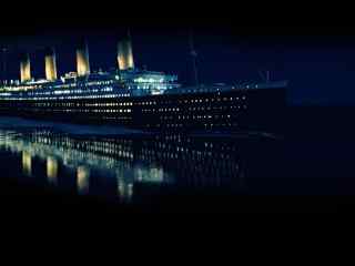 夜幕下的泰坦尼克号