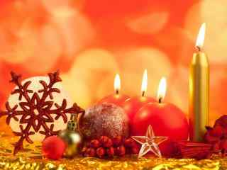 圣诞节红色装饰雪花和蜡烛桌面壁纸