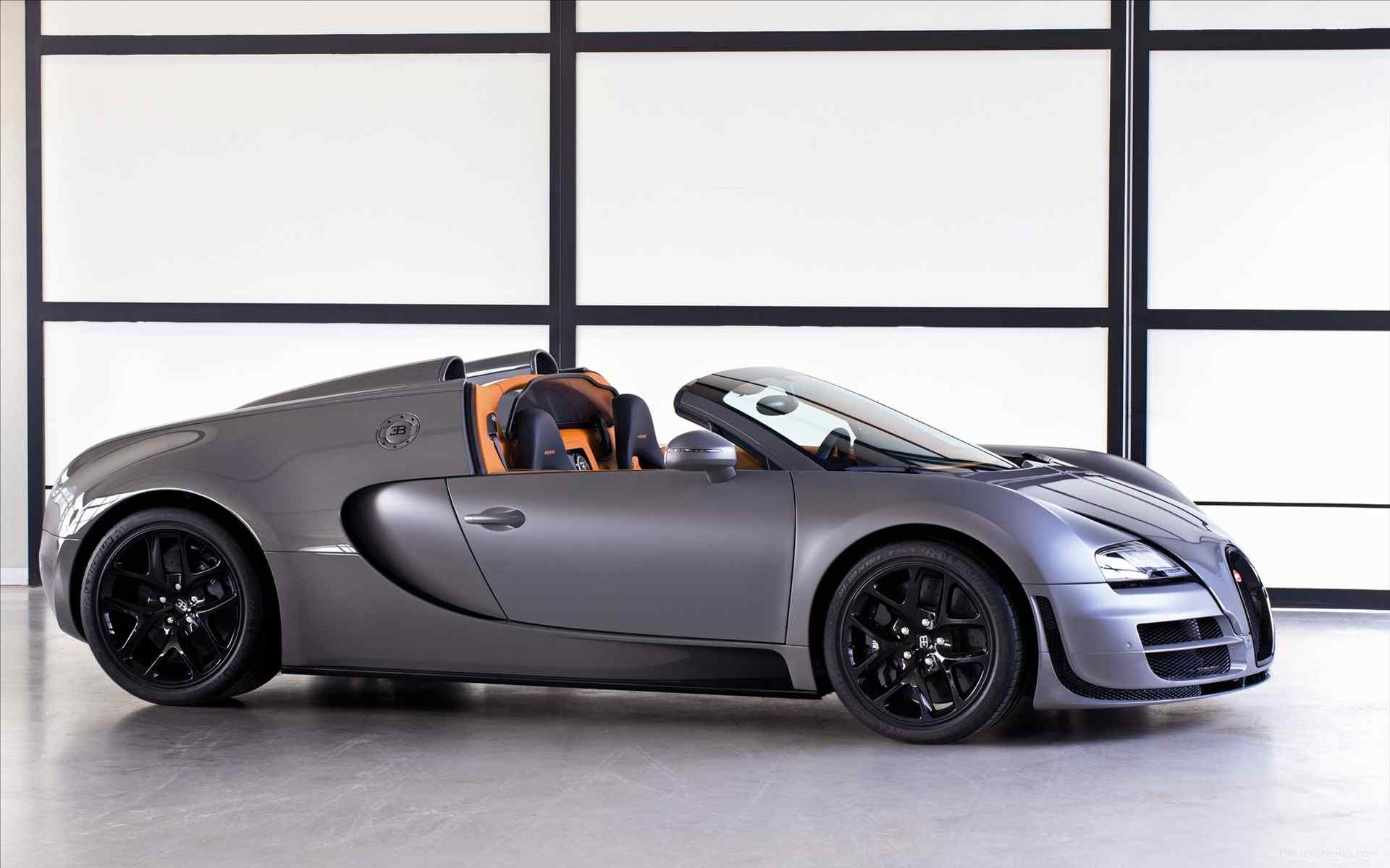 布加迪威龙Bugatti超级跑车桌面壁纸