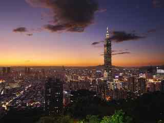 台湾著名建筑台北101大楼高清建筑风光桌面壁纸(一)