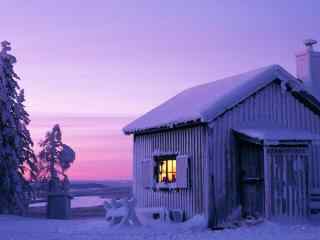 被大雪覆盖的小木屋壁纸