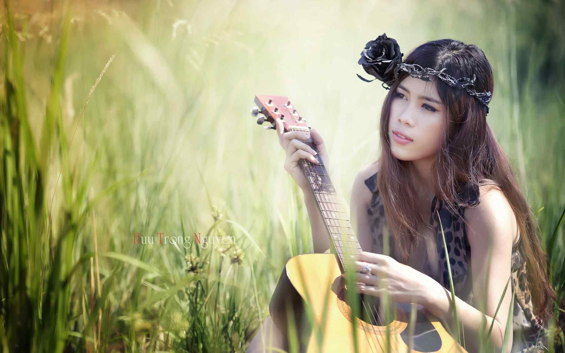 【Solar】战斗民族美女吉他手 Elena Verrier_Ola