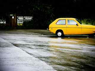 黄色小汽车摄影壁