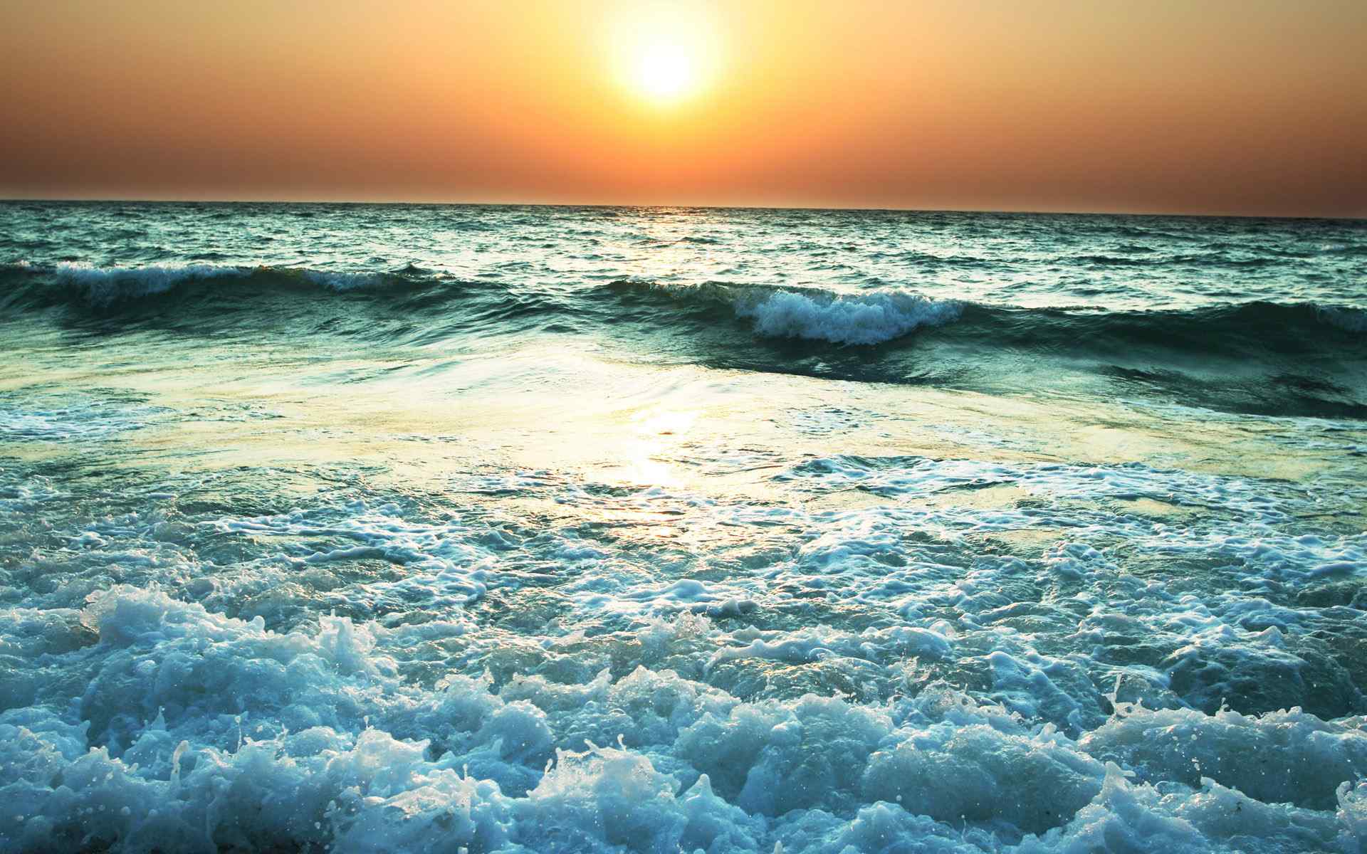 海洋日出高清摄影壁纸