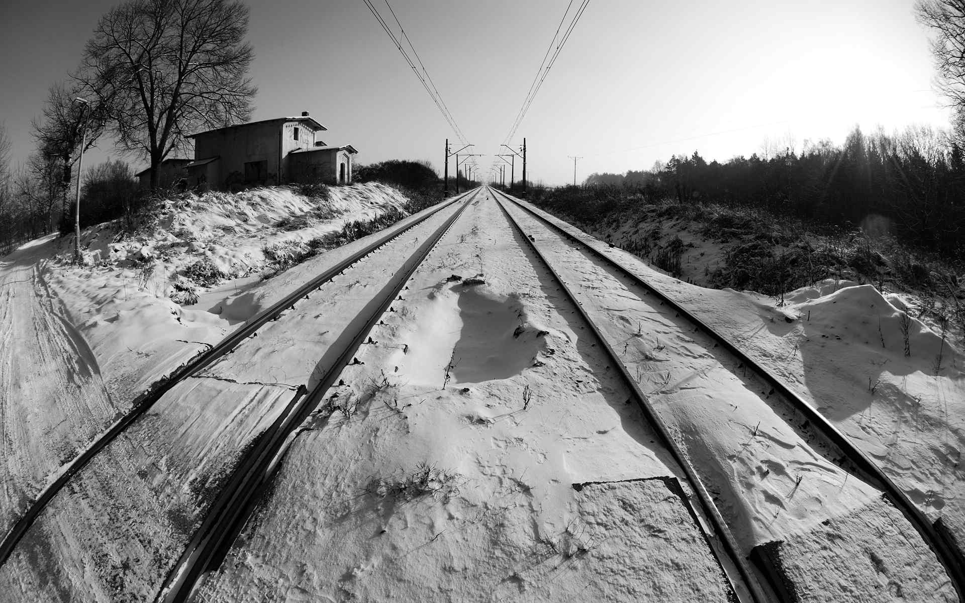 黑色和灰色金属火车轨道 · 免费素材图片