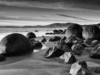 海边圆石摄影壁纸