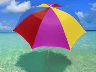 海滩阳伞摄影壁纸