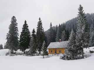 雪景小屋摄影壁纸