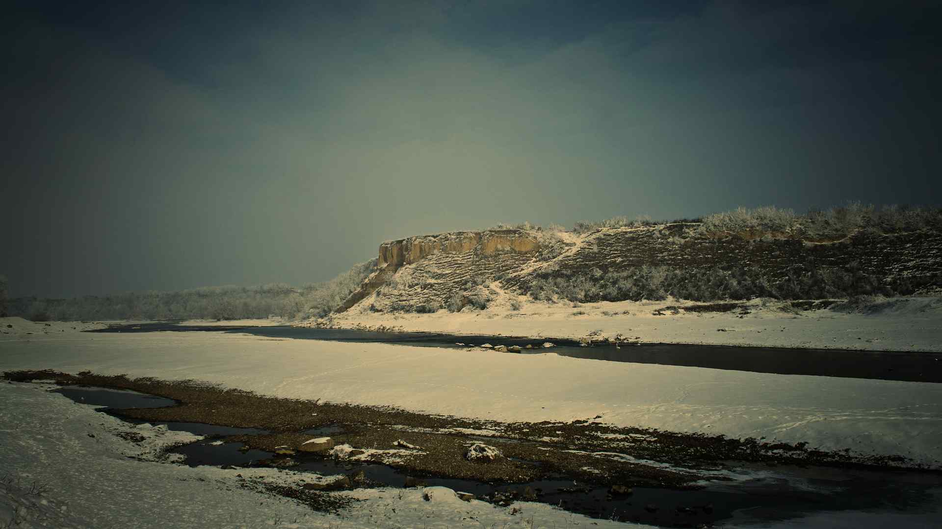 河流冰冻雪景壁纸