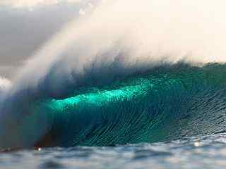 海上巨浪摄影壁纸